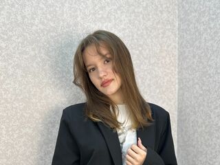 ElletteHewlett's Cam live sex show Profile Image